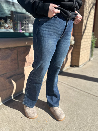 Petite Tummy Control Straight Leg Jeans