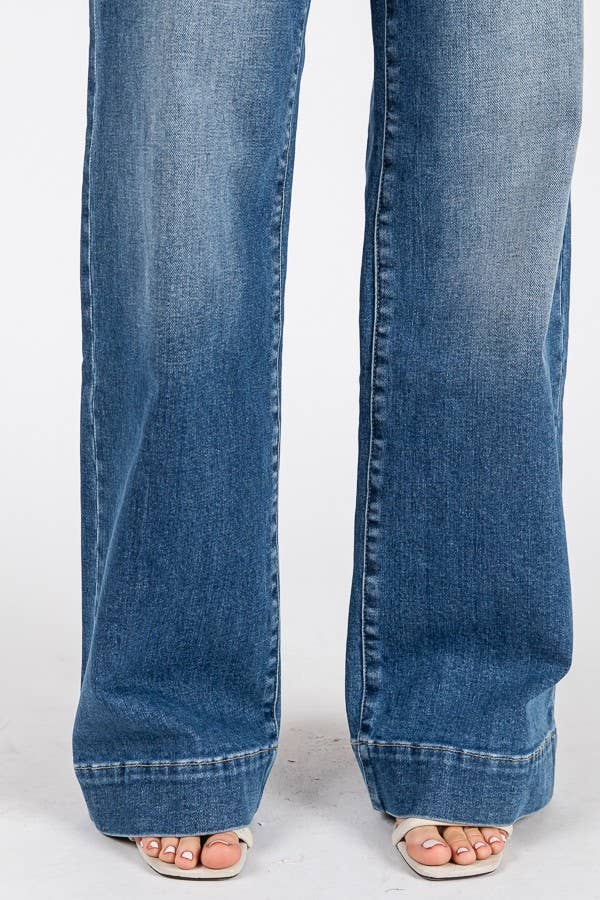 Lynn Mid Rise Wide Leg Jeans