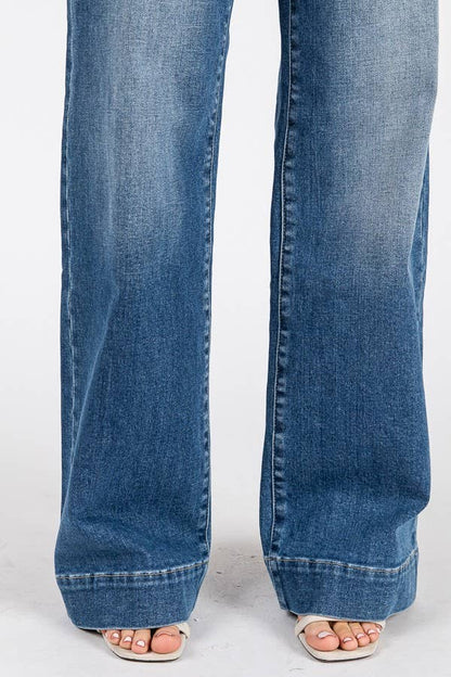 Lynn Mid Rise Wide Leg Jeans