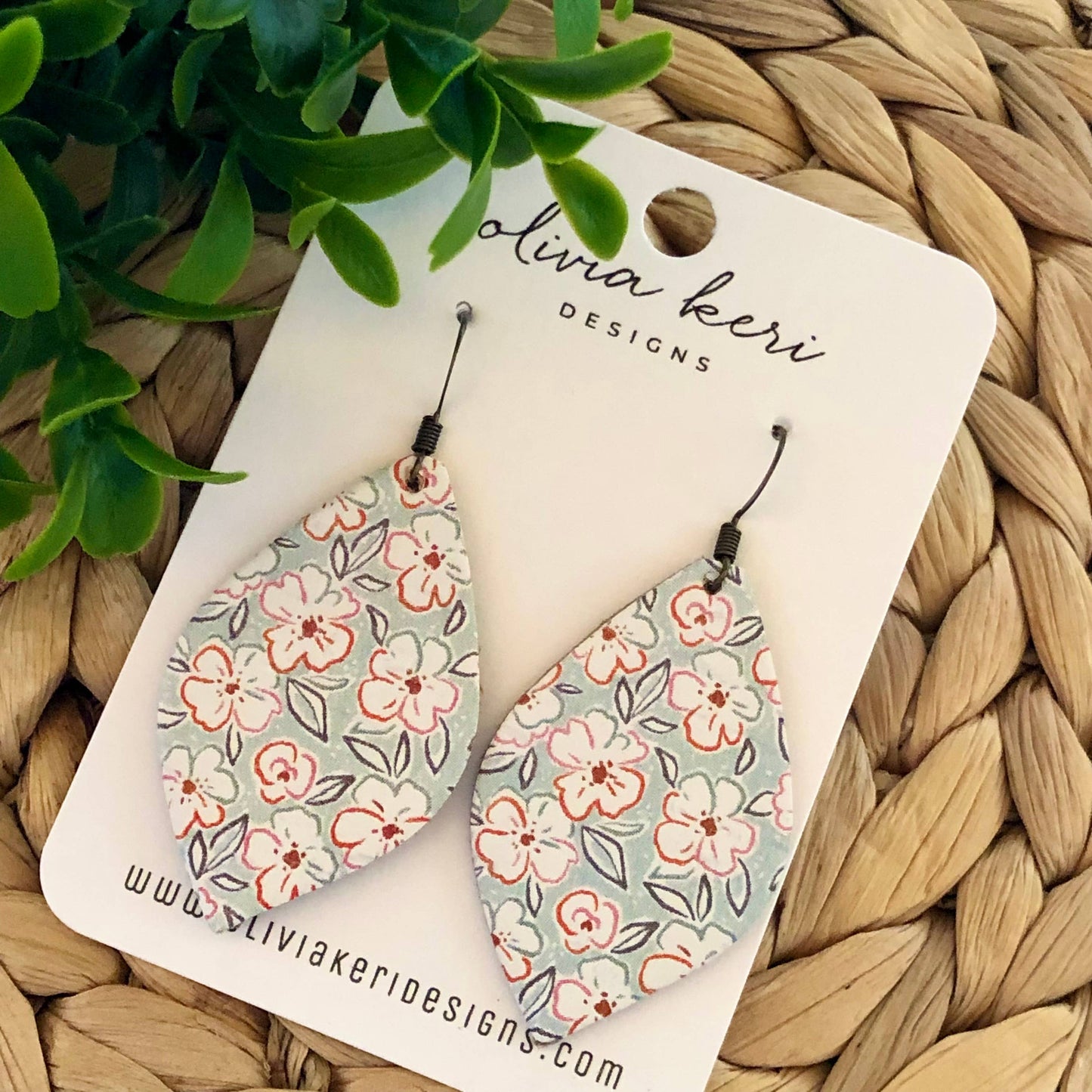Olivia - Hawaiian Flowers