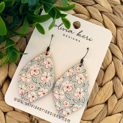 Olivia - Hawaiian Flowers