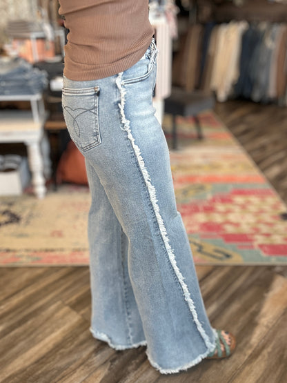Retro Raw Twisted Out Seam Jean