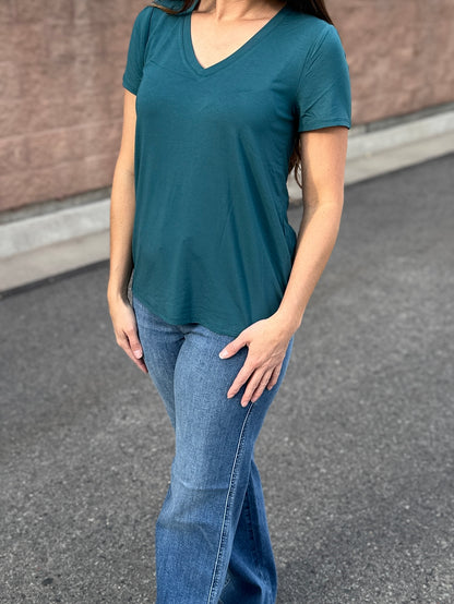 Basic Tay Tee