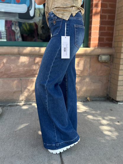 Jennifer Patch Pocket Wide Leg Jeans