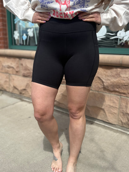 6" Biker Shorts with Side Pockets