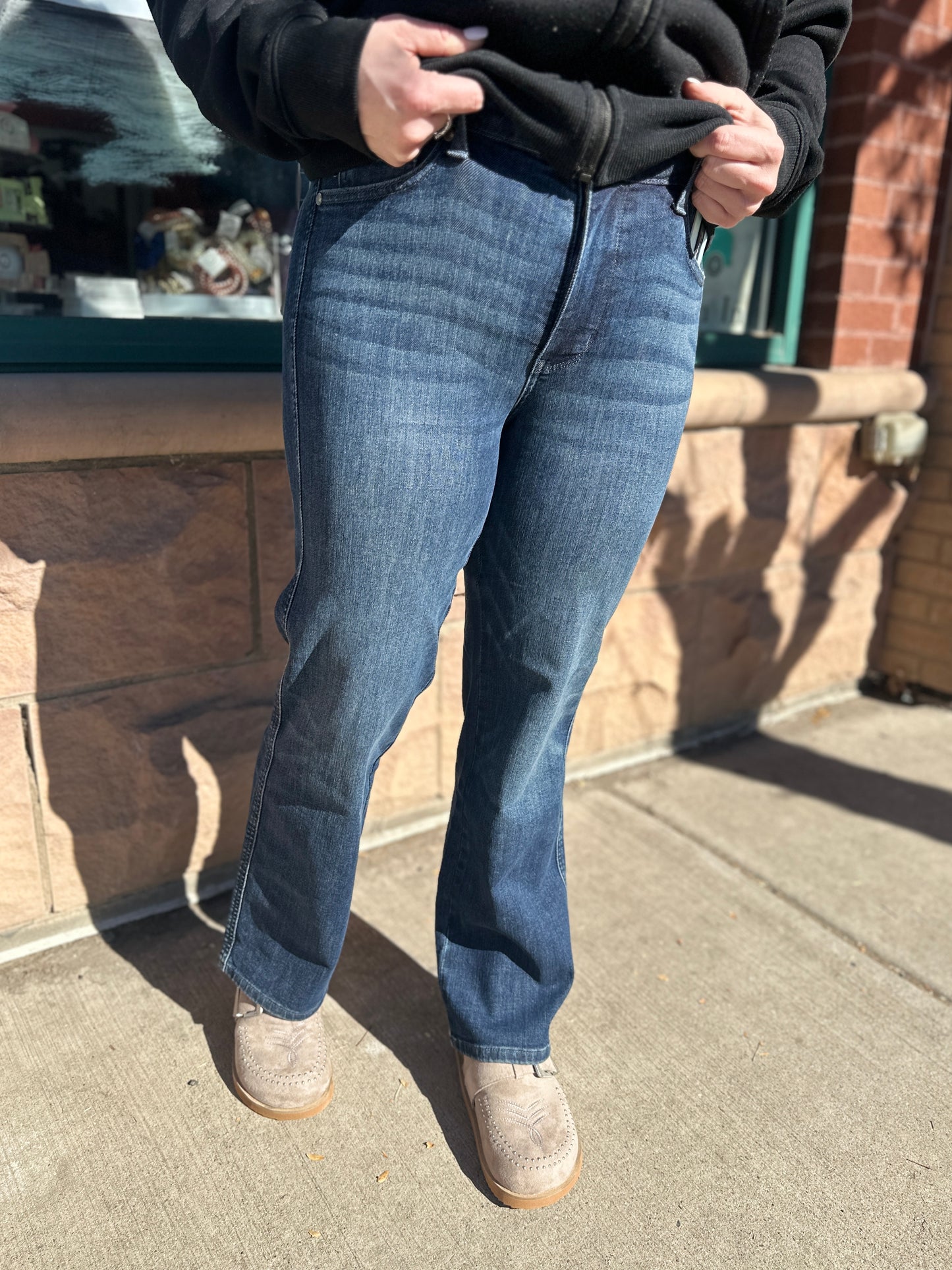 Petite Tummy Control Straight Leg Jeans