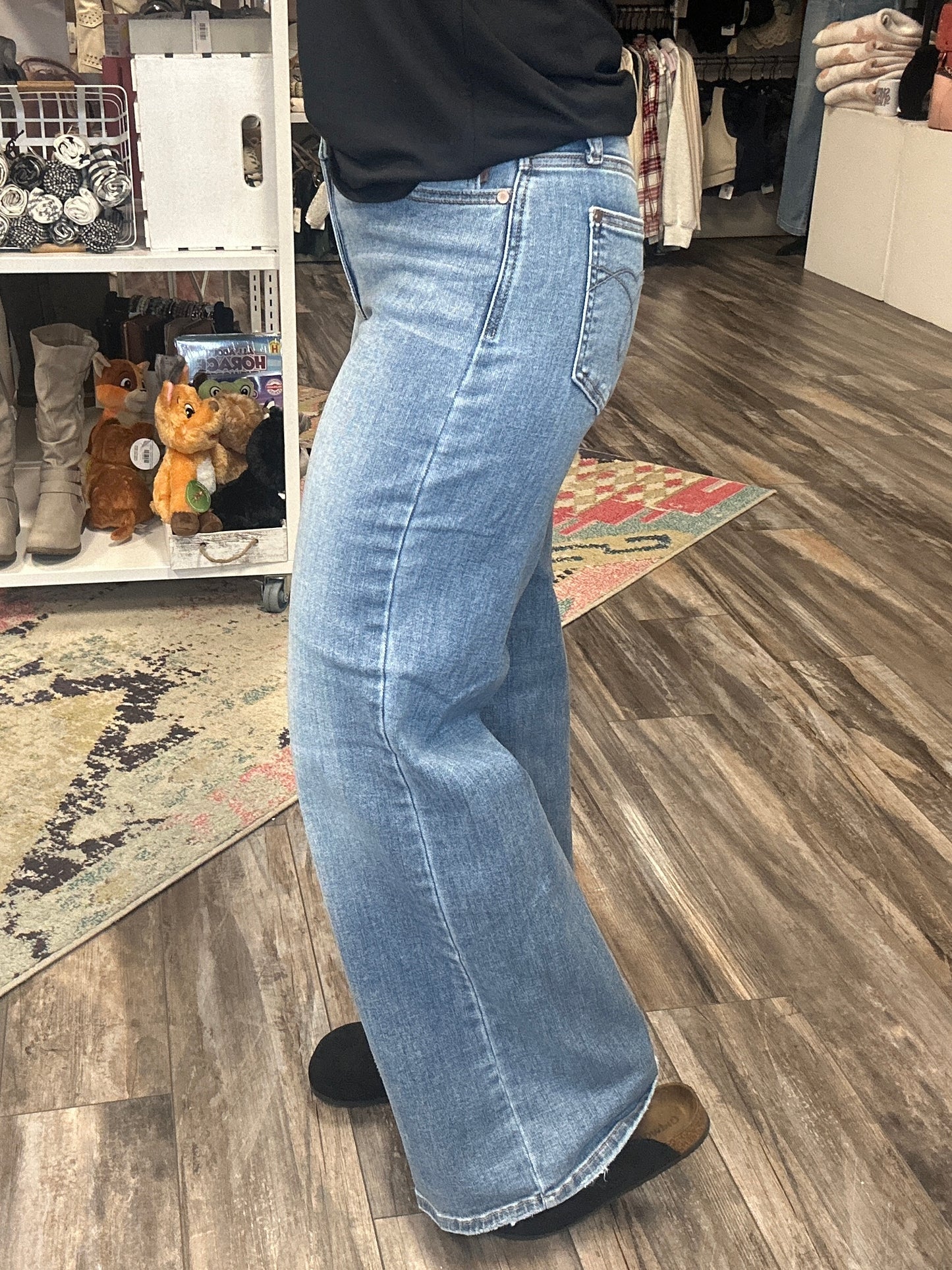 Retro Beth Wide Leg Jeans