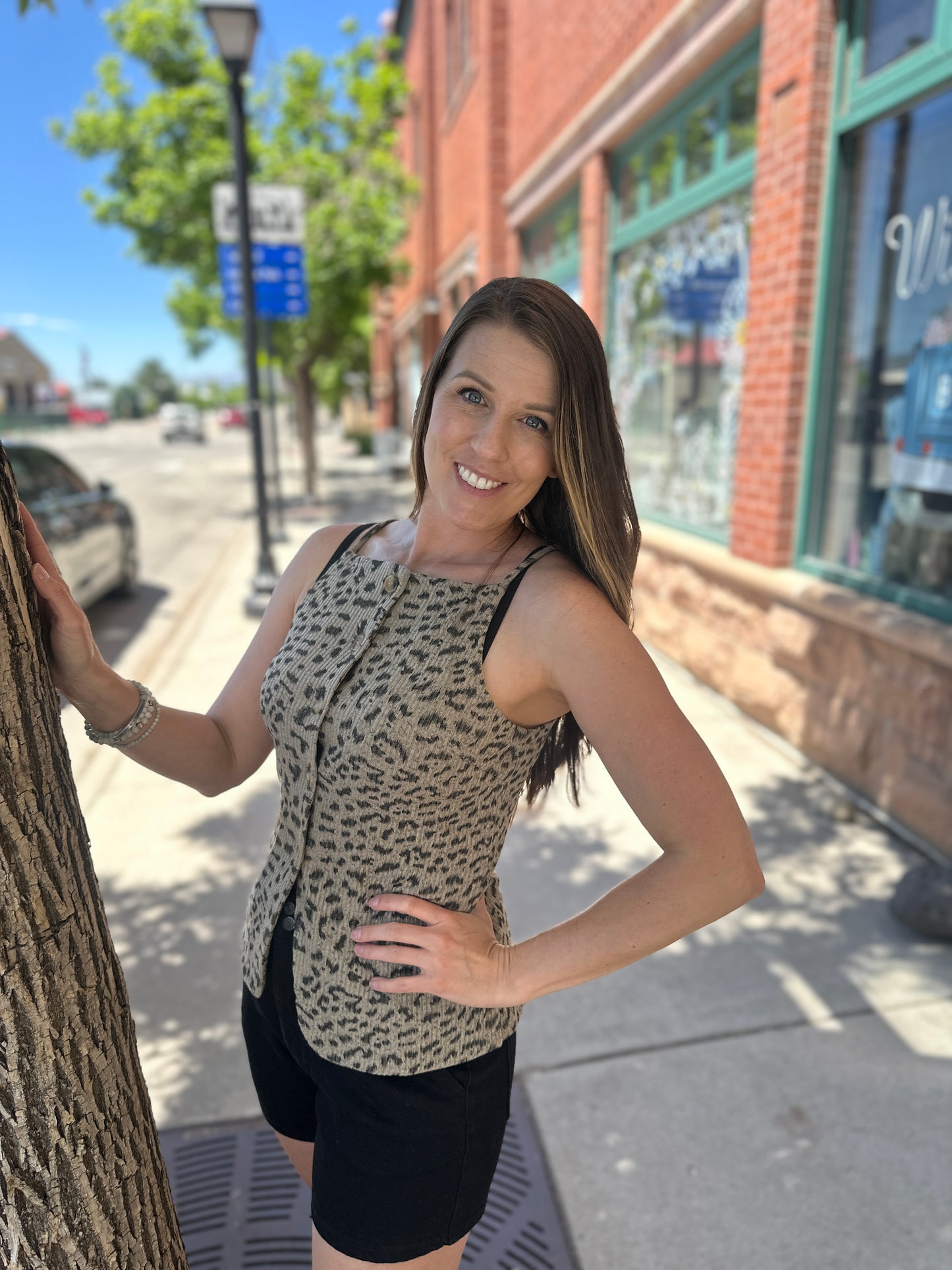 Ribbed Leopard Print Button Up Tank