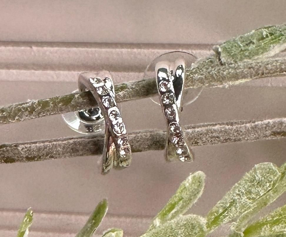 Twist Hoop with Crystals