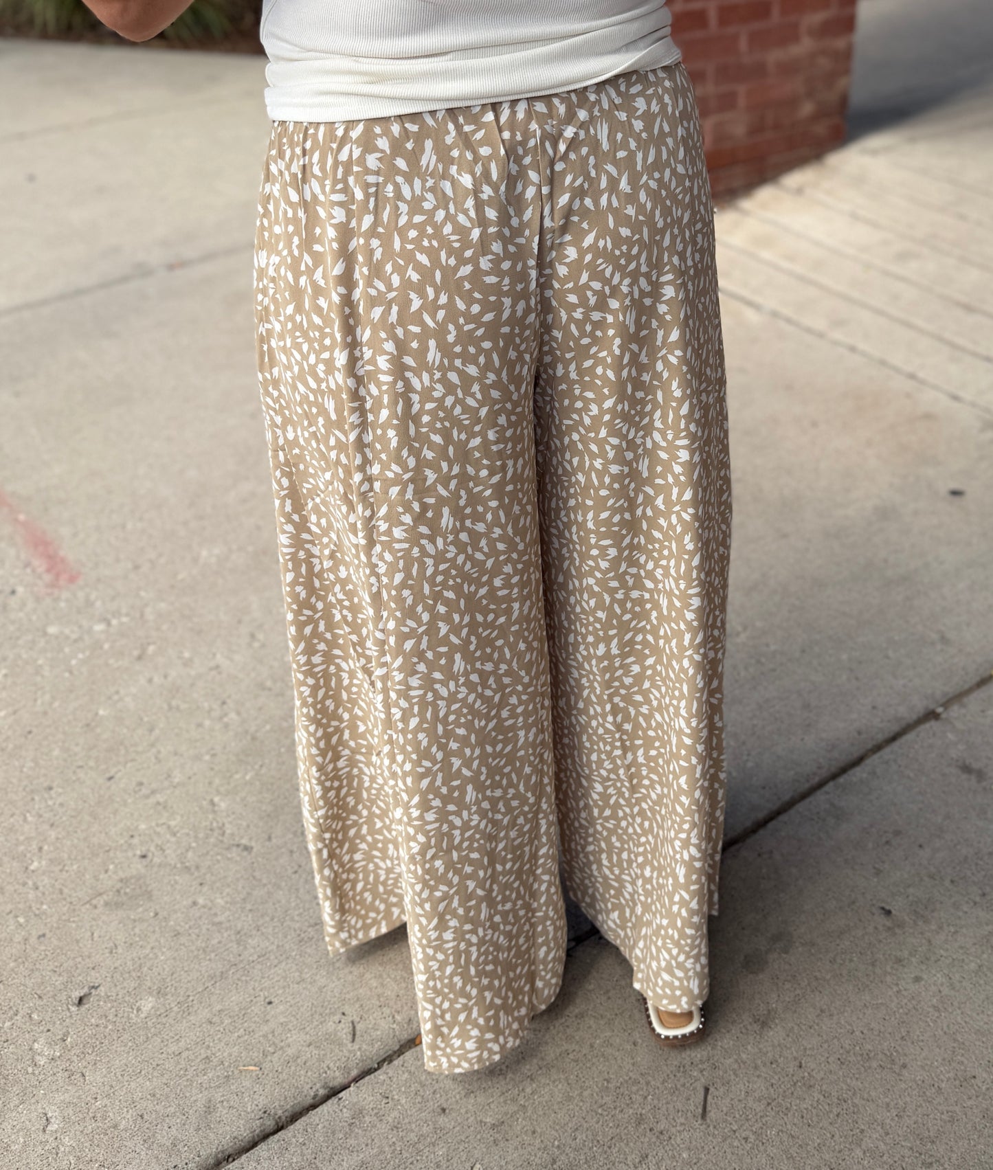 Geo Print Wide Leg Pants