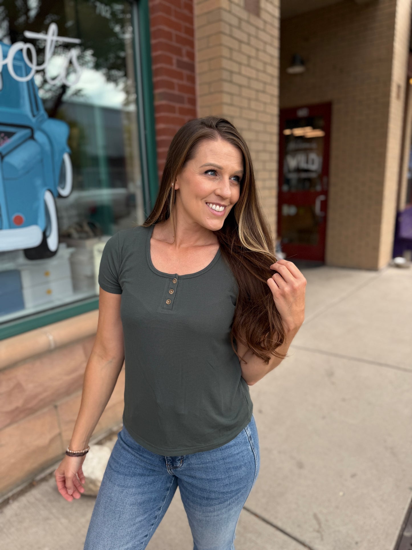 Evanore Button Short Sleeve