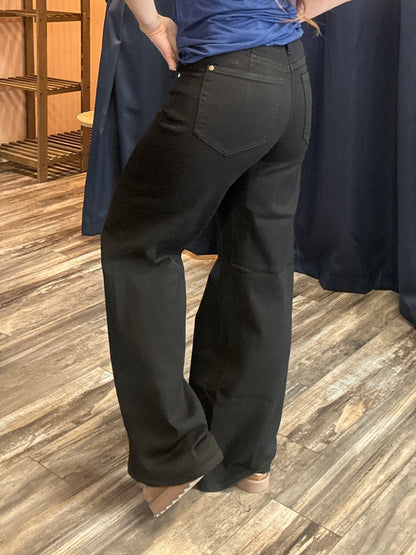 High Waist Retro Wide Black Jeans