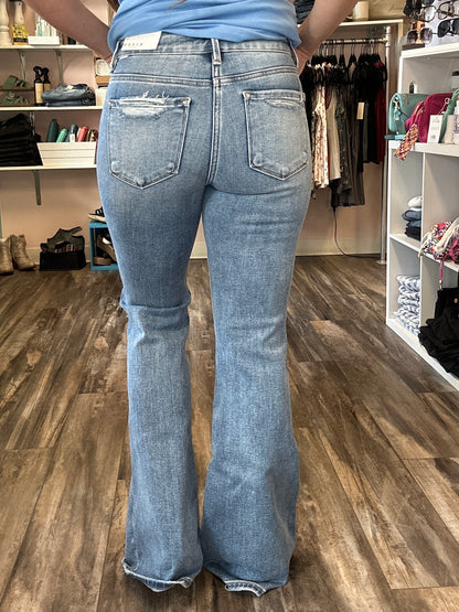 Distress Wendi Flares