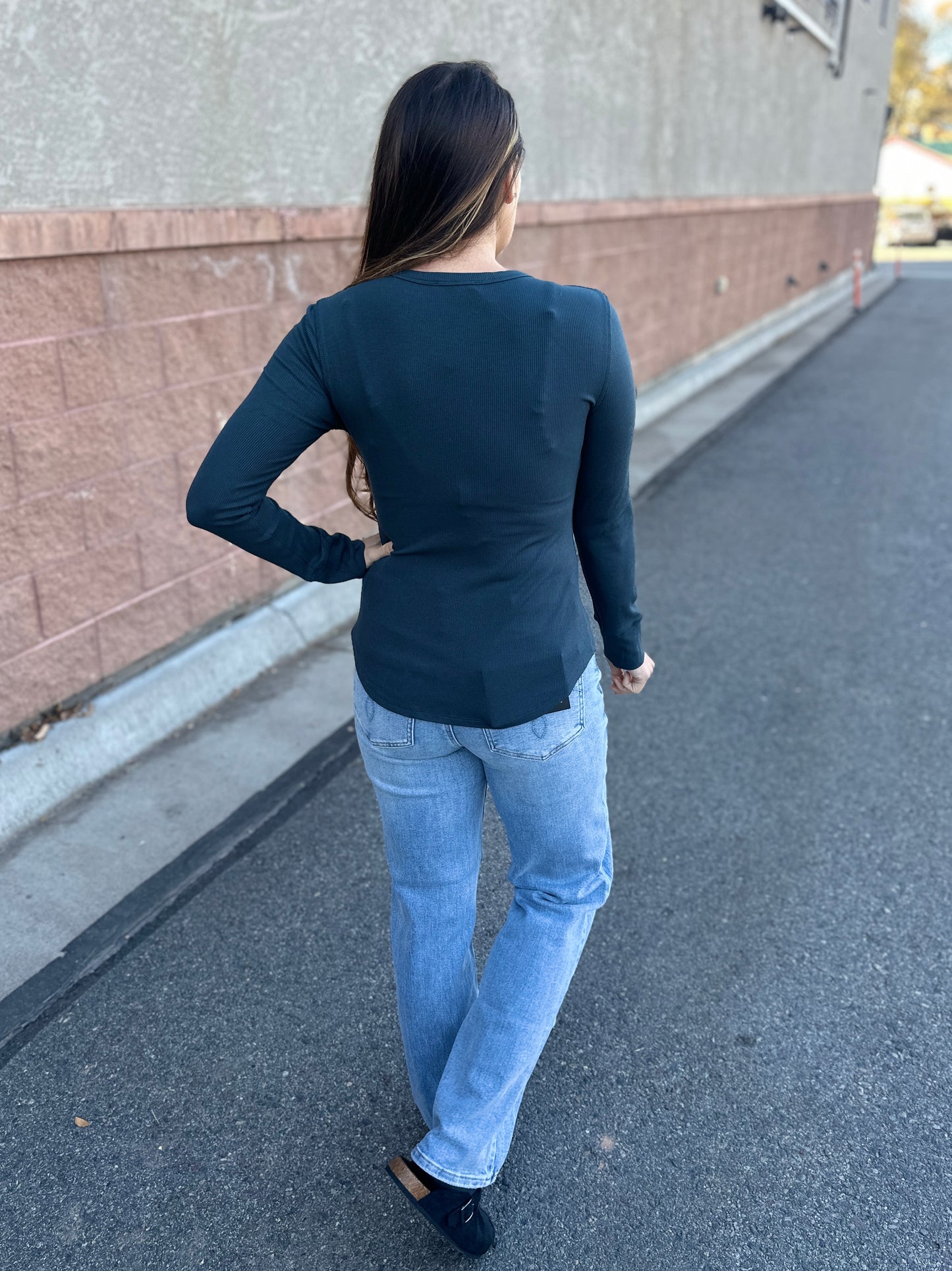 Ribbed Crew Neck Long Sleeve