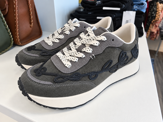 Driftbloom Sneaker