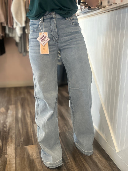 August Light Wash Adjustable Jeans