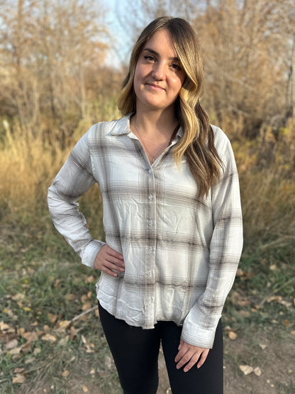 Vintage Ivory Silver Plaid Long Sleeve
