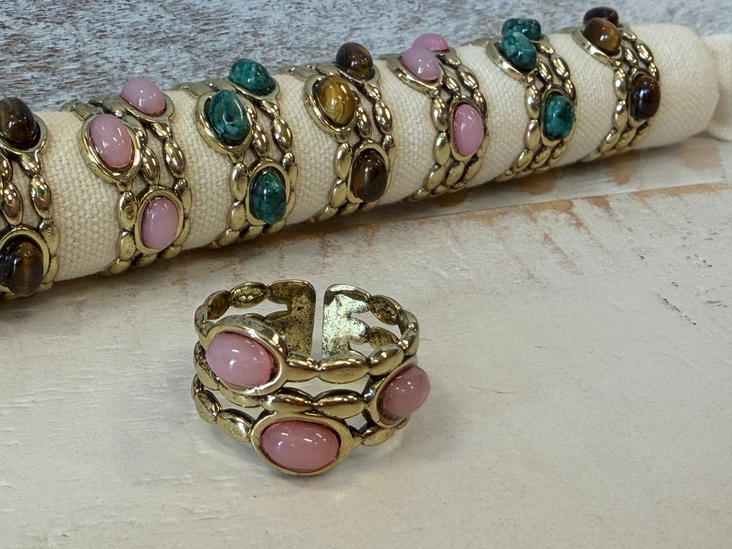 Adelpha Bohemian Rings