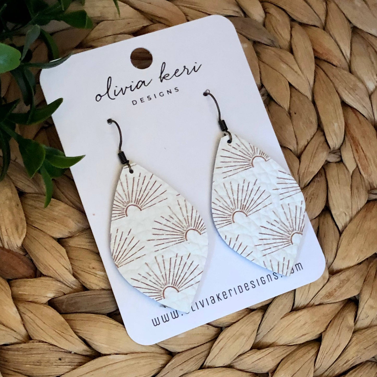 Olivia - Boho Sunburst