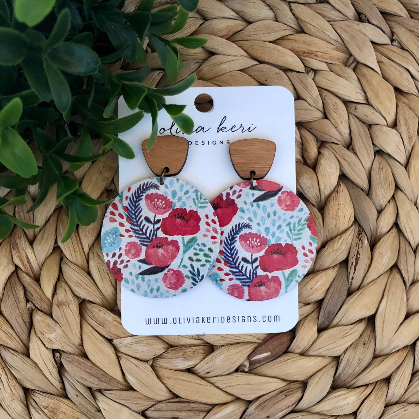 Everly Round Earrings