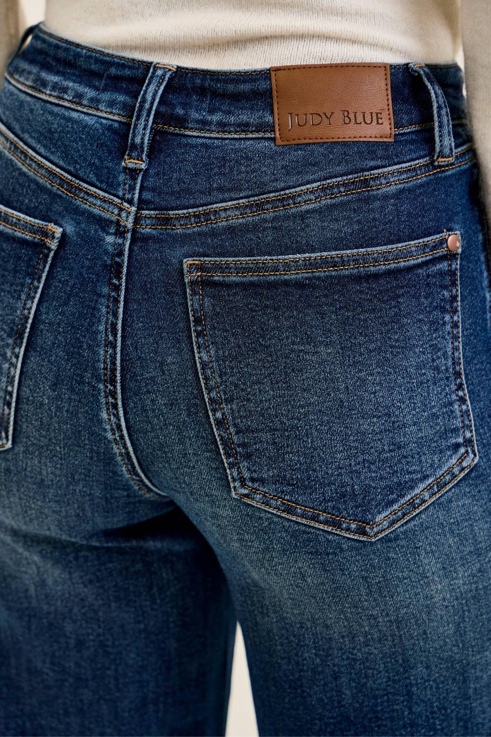 LUX Retro Wide Jeans w/ Front Tab