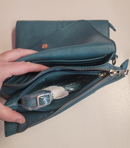Mia Crossbody Clutch