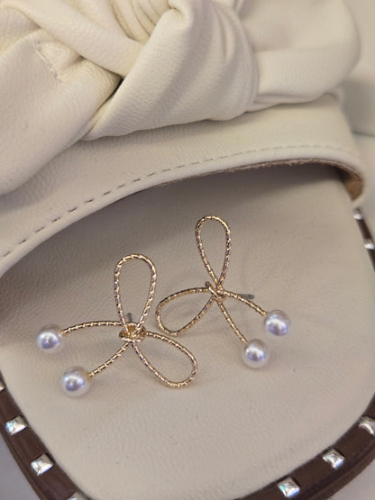 Gold Rope Pearl Bow Earrings