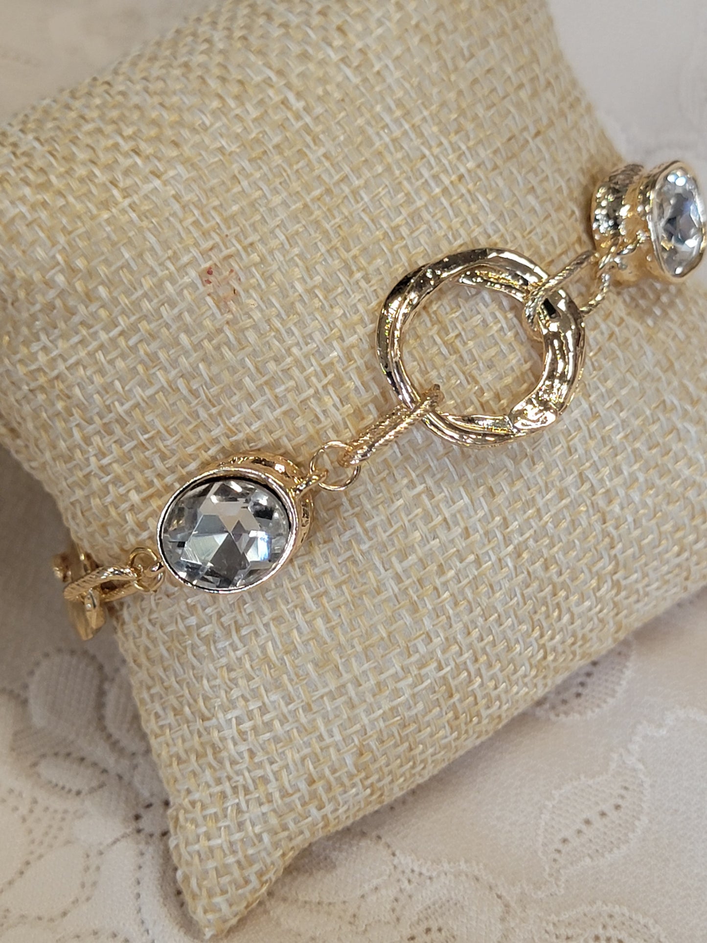 Open Circles with Clear Stone Bracelet