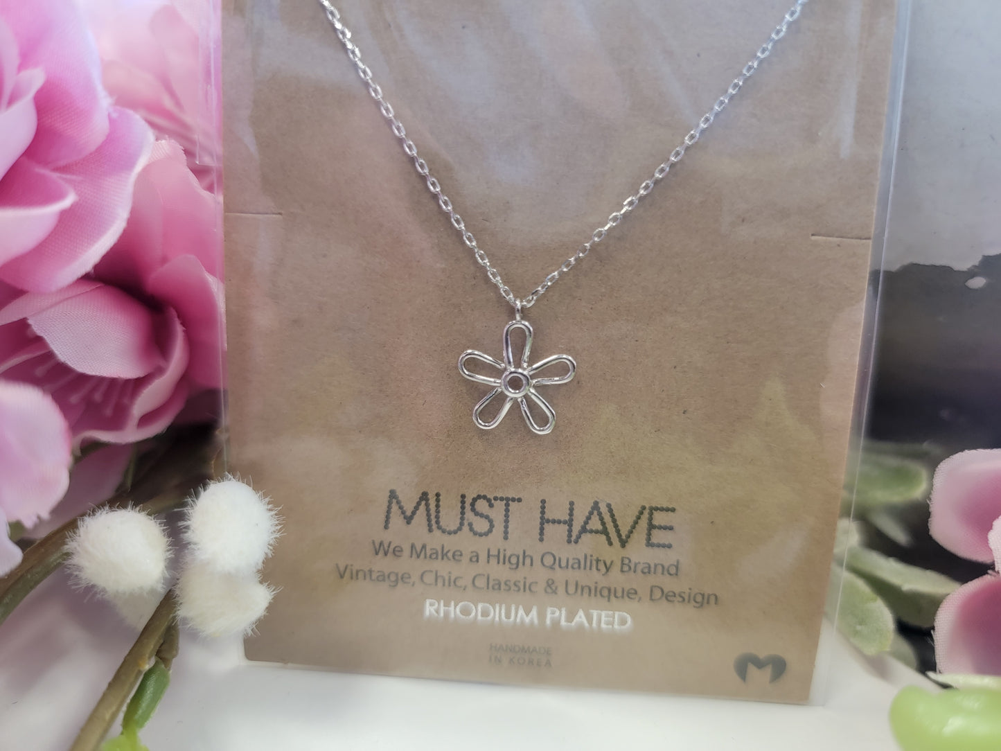 Daisy Necklace