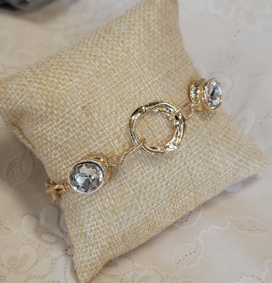Open Circles with Clear Stone Bracelet