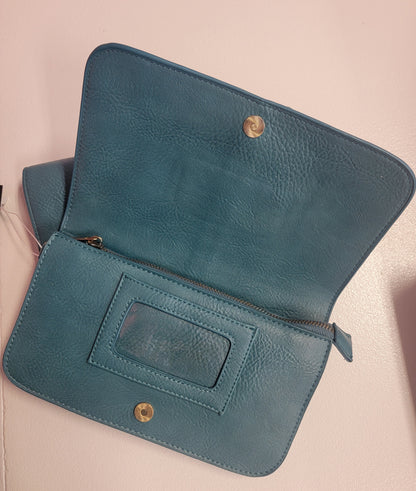 Mia Crossbody Clutch