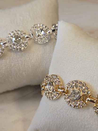 Circle Pendent Bracelet