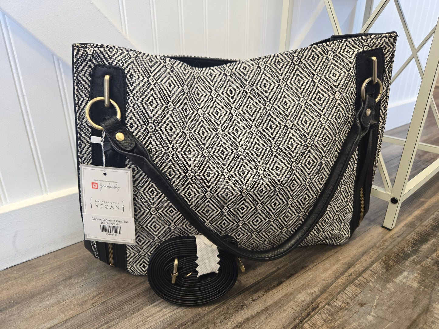 Connar Diamond Print Tote