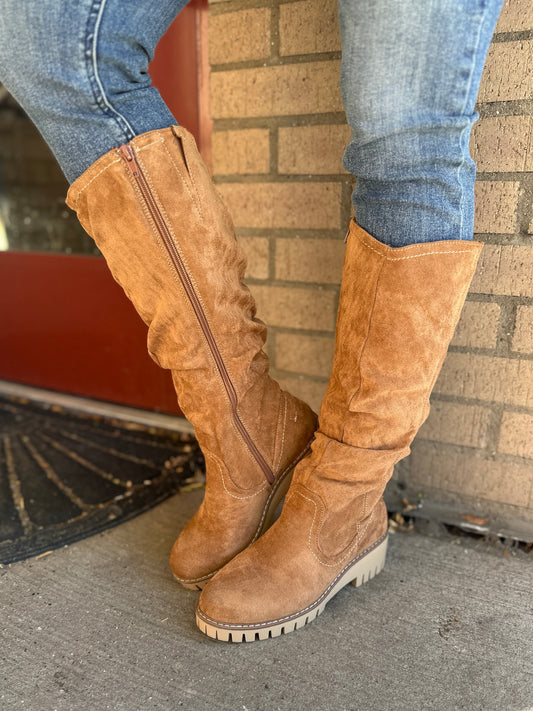 Camel Dashing Tall Boot