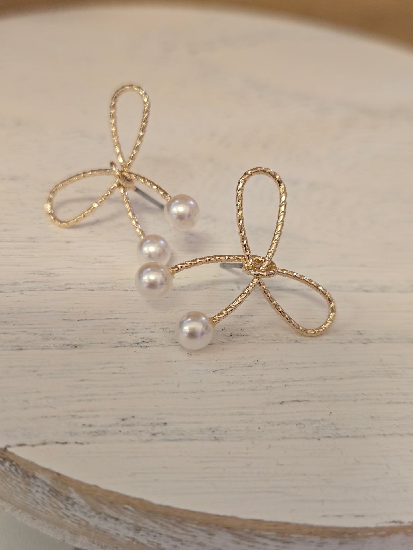 Gold Rope Pearl Bow Earrings