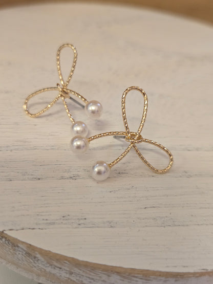 Gold Rope Pearl Bow Earrings