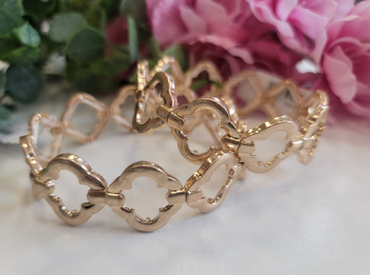 Matte Gold Clover Bracelet