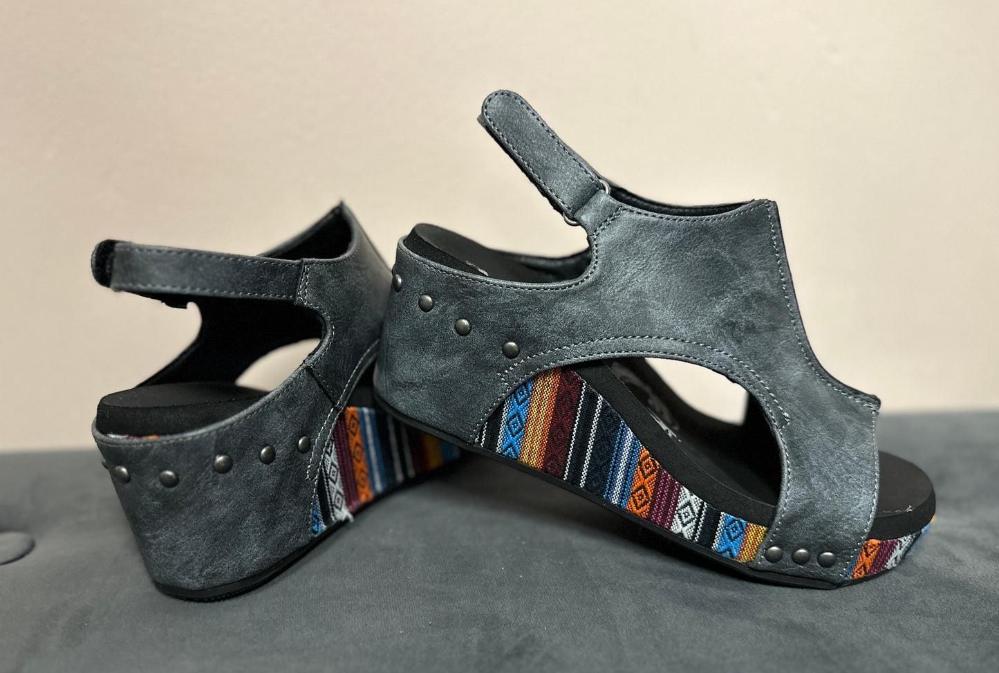 Grey Wedge with Embroidery